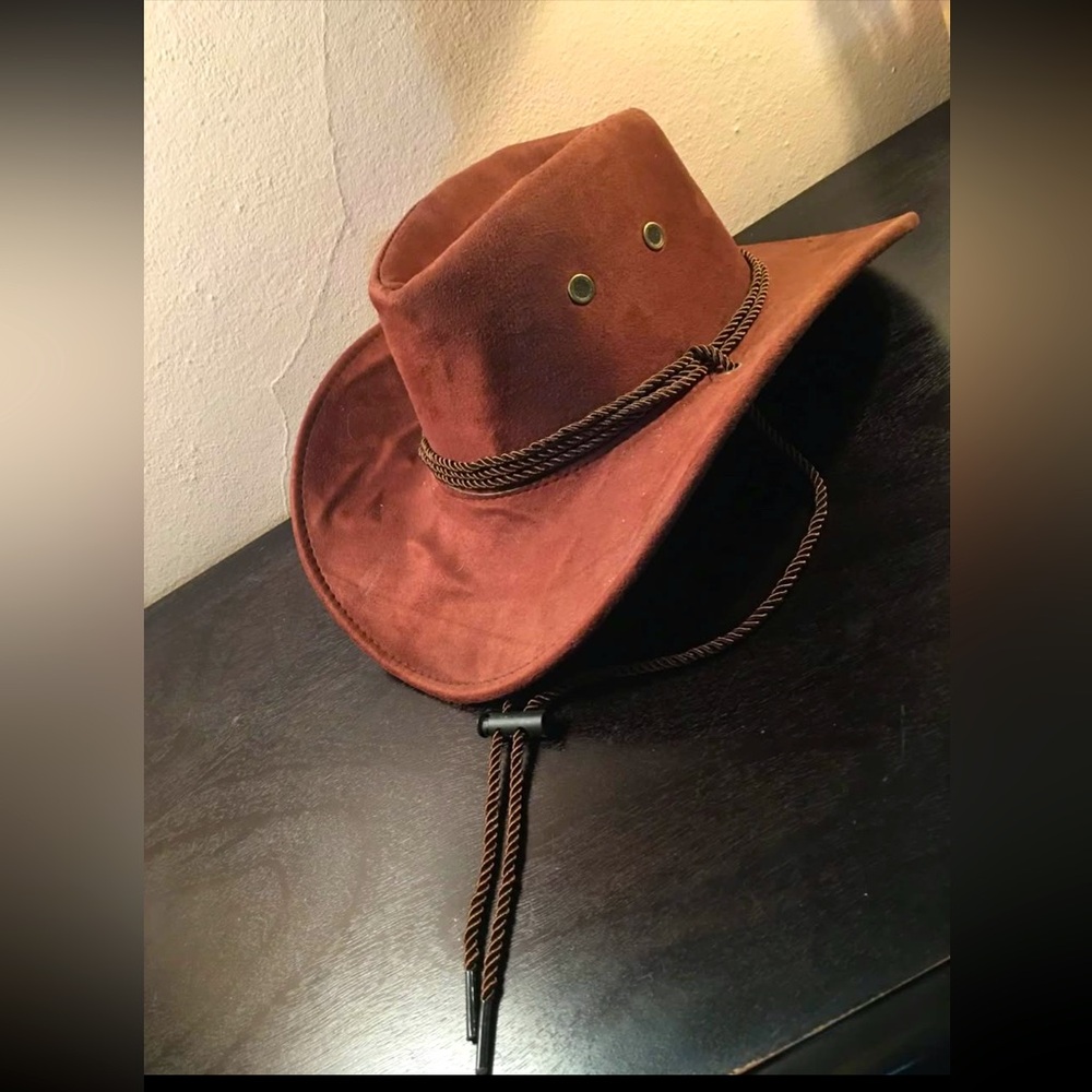 SHEIN Knight Hat